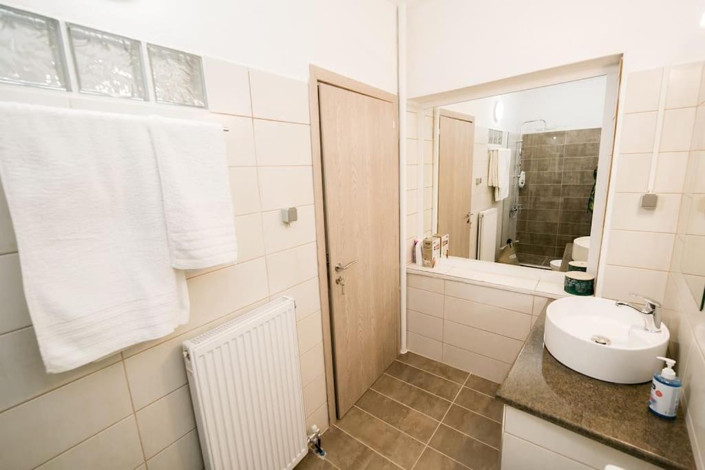 *Magnifique* New House - Full Comfort! Volos Eksteriør bilde