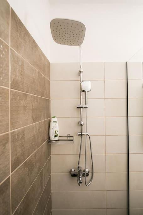 *Magnifique* New House - Full Comfort! Volos Eksteriør bilde